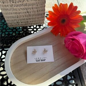 Shining Minnie Earrings 🤍